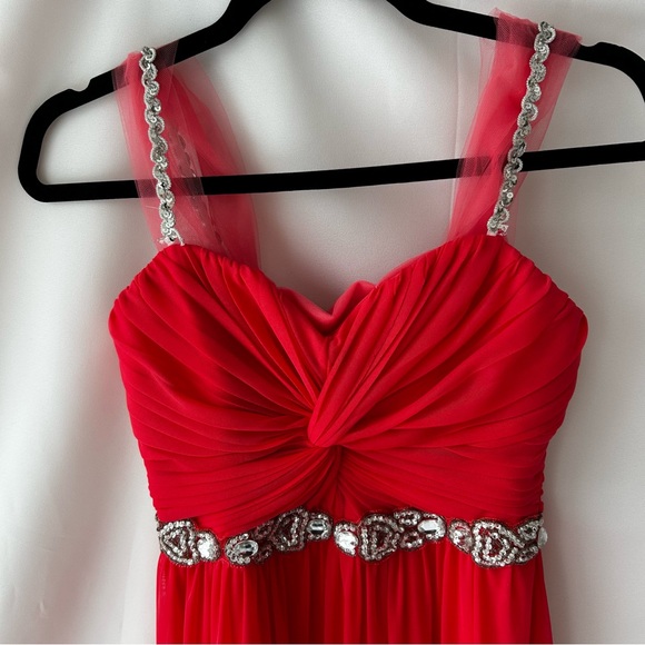 City Studio Elegant Coral Prom Gown Juniors size 7 - Picture 1 of 9